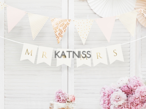 Банер "Mr Mrs" - бял със златисти букви - 15х85 см / White Banner "Mr Mrs" With Gold Letters - 15x85 cm