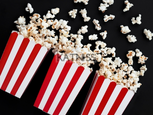 Кутия за пуканки на райе - 7х7х12.5 см / Stripe Popcorn Box - 7x7x12.5 cm