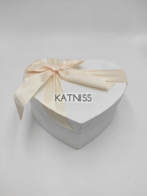 Подаръчни кутии под формата на сърце - 30 см / Heart present boxes - 30 cm