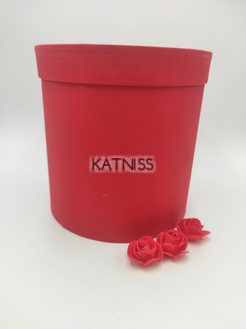 Червена кръгла подаръчна кутия - 20 см / Red oval present box - 20 cm