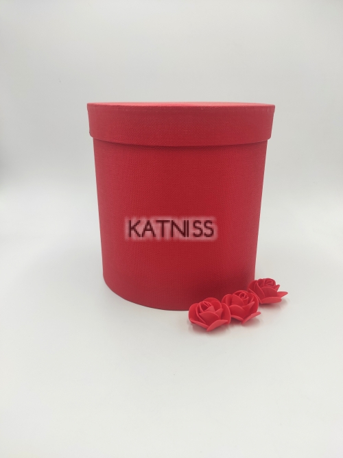 Червена кръгла подаръчна кутия - 18 см / Red oval present box - 18 cm