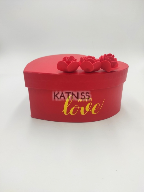 Червена подаръчна кутия под формата на сърце - 19 см / Red heart present box - 19 cm