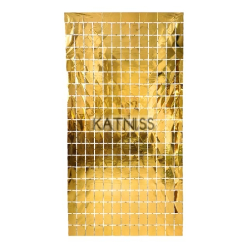 Златиста парти завеса на квадратчета / Square gold party courtain