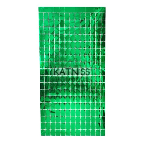Зелена парти завеса на квадратчета / Square green party curtain