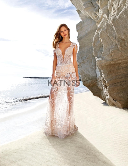 Дълга бежова рокля - на едро / Long beige dress - wholesale