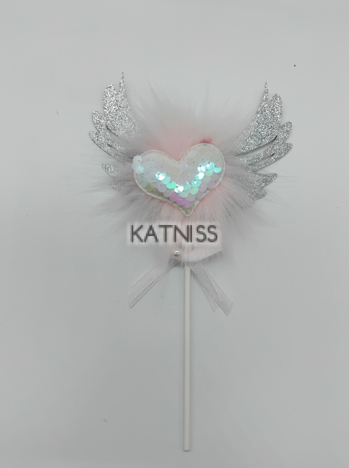 Топер за торта със сърце и крила