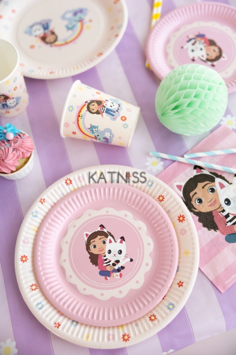 КАРТОНЕНИ ЧИНИИ 6БР. 'КЪЩАТА НА ГАБИ;23 СМ.- МИКС/plates Gabby's Dollhouse,1pkt/6 br.