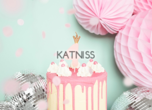 🎂 **Свещичка с цифра „4“ и златна корона – розова**